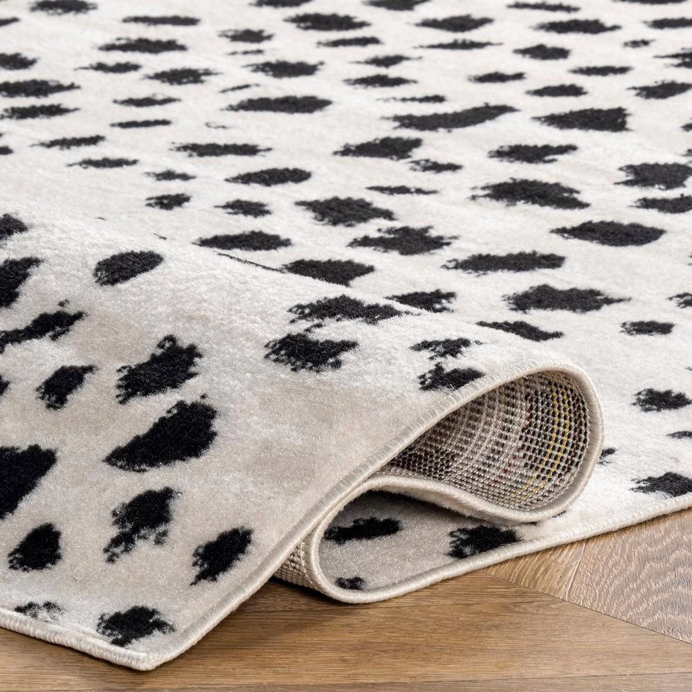 Brooks Leopard Print Beige 8 ft. x 10 ft. Indoor Area Rug by nuLOOM 6 Brooks Leopard Print Beige 8 ft. x 10 ft. Indoor Area Rug by nuLOOM - Image 6