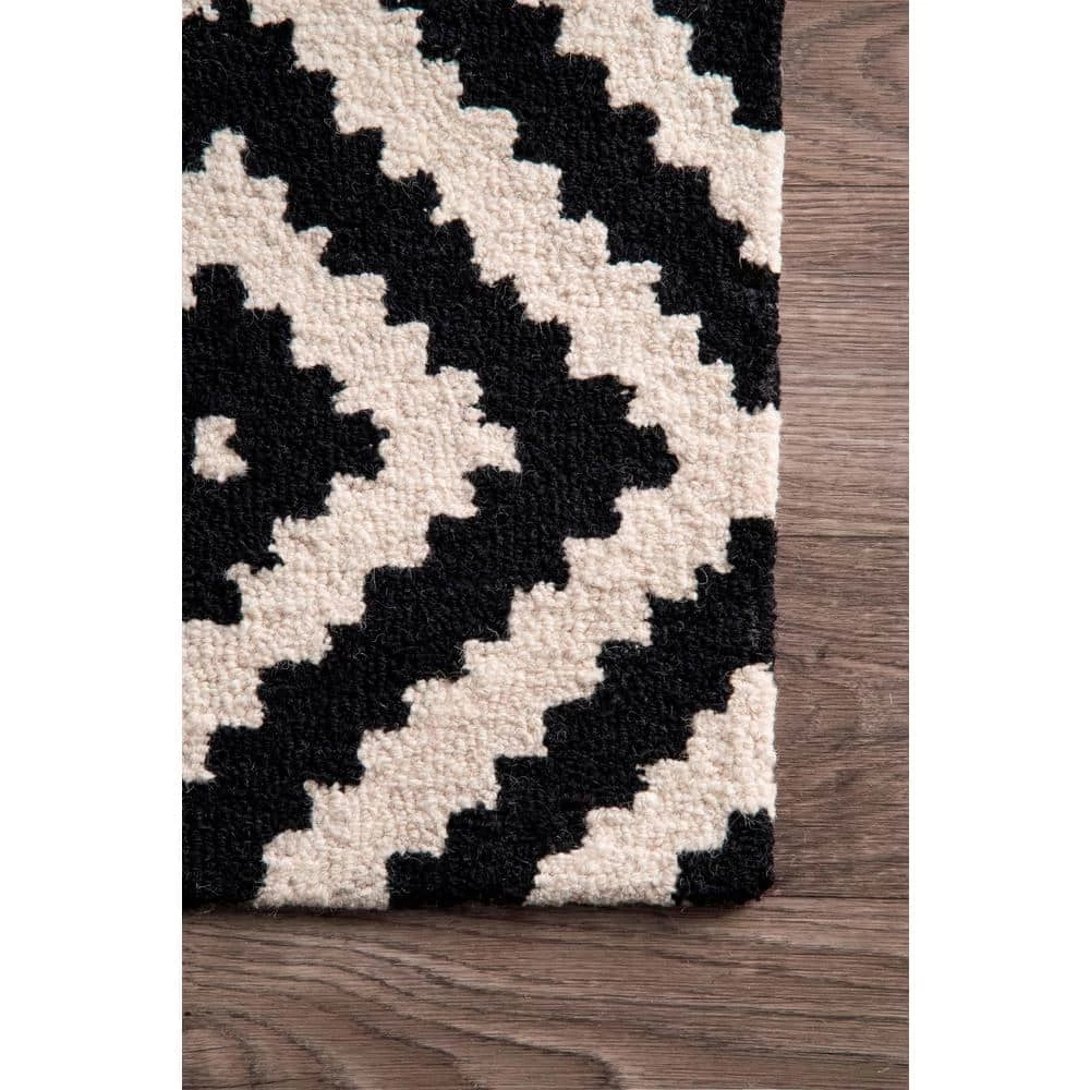 Kellee Contemporary Black 9 ft. x 12 ft. Area Rug by nuLOOM 7 Kellee Contemporary Black 9 ft. x 12 ft. Area Rug by nuLOOM - Image 7