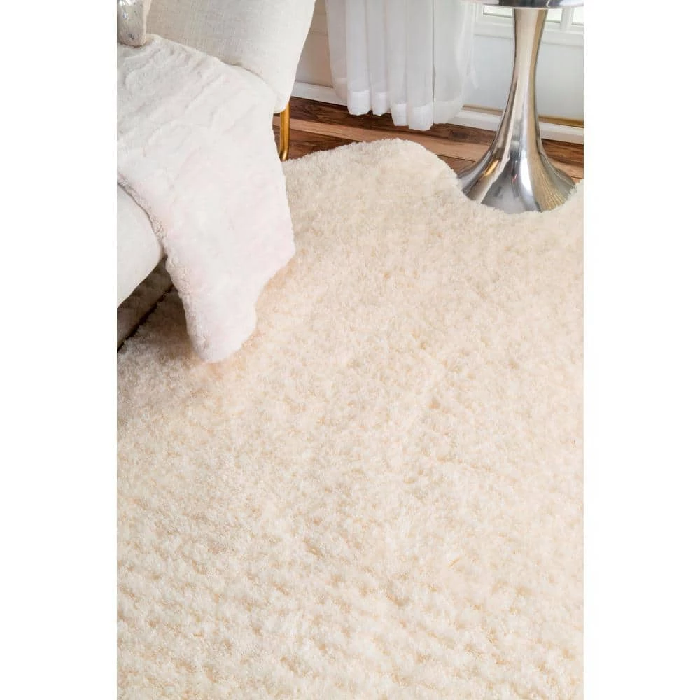 Sexto Pelt Faux Sheepskin Natural 5 ft. x 6 ft. Area Rug by nuLOOM 5 Sexto Pelt Faux Sheepskin Natural 5 ft. x 6 ft. Area Rug by nuLOOM - Image 5
