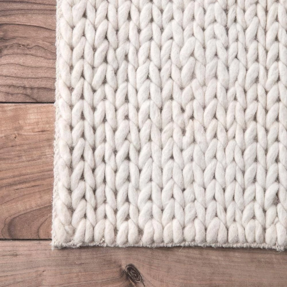 Caryatid Chunky Woolen Cable Off-White 8 ft. x 10 ft. Area Rug by nuLOOM 9 Caryatid Chunky Woolen Cable Off-White 8 ft. x 10 ft. Area Rug by nuLOOM - Image 9